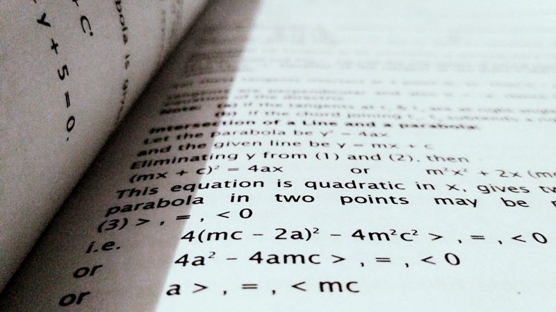 desigualdad matemática